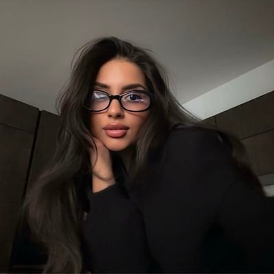 prektzel's profile picture. ✶𓆩── Celestial  nectar 🕊✨ drifting  a  holy  lullaby.