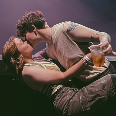 negxns's profile picture. army veteran & local lesbian 🤙🏼