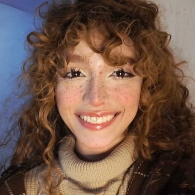 sea1monster's profile picture. میو
instagram:sea1monster
🌙the hopeless romantic 🌙