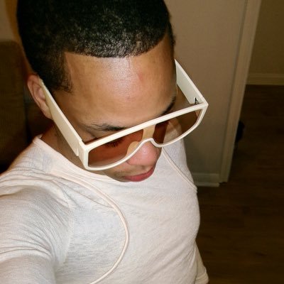 Jefeke's profile picture. 