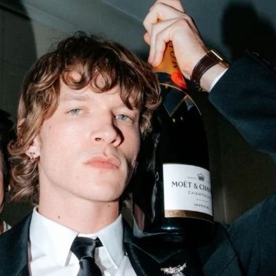 N4ght6wl's profile picture. ☆ Hey, I’m Indy | 🇦🇺| she/her || my first language is English but I don't type like it is lol :) Pls dm if you want to!☆ I support ▪︎the king of paddock▪ #LN1