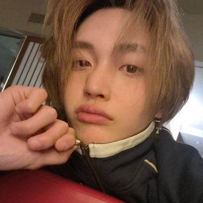 Saabbiin's profile picture. ♡ 평생 원빈이만 보기 ♡ ⋆⭒˚.⋆ 𝙒𝙊𝙉𝘽𝙄𝙉 ⋆⭒ 오래보자 ⭑ DDOKM ⭑ BINTANG ⭑