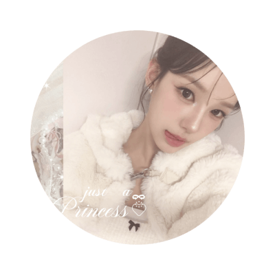 ryutsarang's profile picture. ▹ 유사랑 ── 𝓣he dazzling jewel of 𝗶𝘇𝗻𝗮 with a velvet-soft voice that lingers like starlight   ·   · ✦