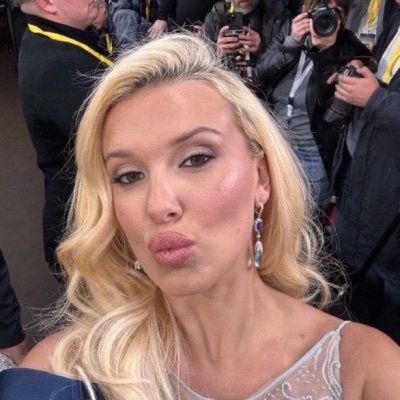 Diloane's profile picture. 