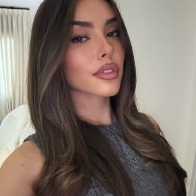 swanbeer's profile picture. track 3 - angel wings