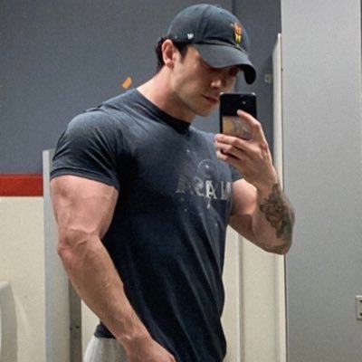 L_A_Howell's profile picture. WCU’18