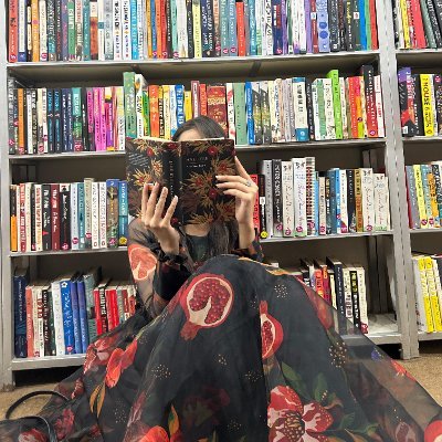 theskyiispink's profile picture. 