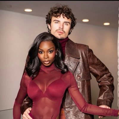 Ari_yuji_eren's profile picture. Here for Nicolandria