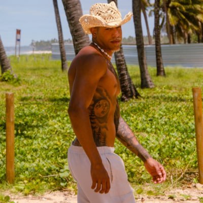 LucasRabeloo1's profile picture. https://t.co/KVsG7ciXYi  https://t.co/8g8nrmY5jX