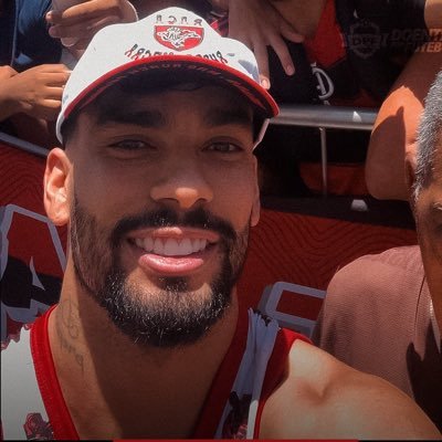 yannehellenn's profile picture. canhota e 4x campeã mundial de jogo da velha