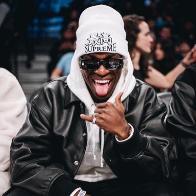 MilaneloJR's profile picture. It’s all good, man • @Realmadrid • @warriors • @Vinijr • @BetterCallSaul - Spider-Man & Riley Boondocks fan account