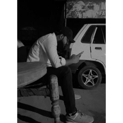 iam_waqqas's profile picture. میری ذات ذرہ بے نشاں ✨

ریال میڈرڈ 🏳️