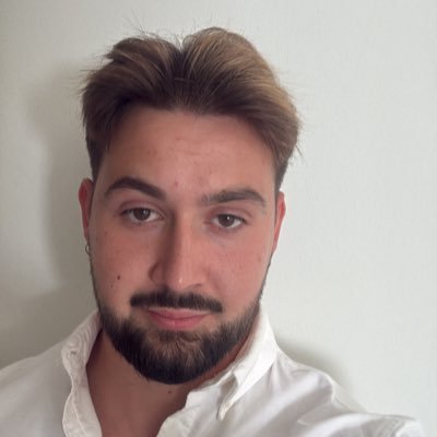 JEFESINCORBATA's profile picture. 💼 Transformé mi forma de pensar y cambié mi forma de vivir.
Escribo sobre mentalidad, disciplina y criterio.