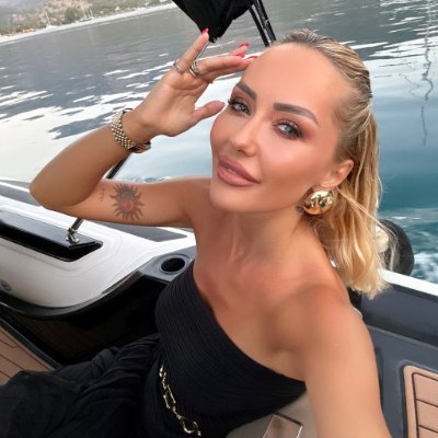 ivesdecola's profile picture. ✨ Hi X fam! I’m Yasemin 🌸

I love traveling, good vibes, and sharing positivity 💕
Looking forward to meeting amazing new people here 🥰