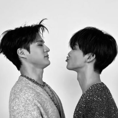 worldwidecrybby's profile picture. 🖤she/her • chicago cupsleeve host/designer • jungkook, nomin, jaywon, and mahae •