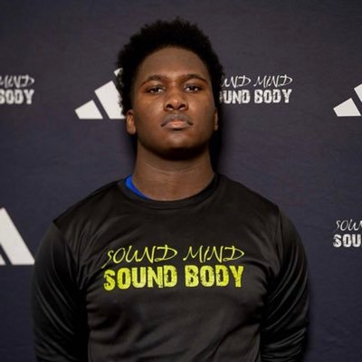 Errol_lewis52's profile picture. 6’1  250lbs/3.3GPA/ OT/OG Harper Woods Hs( MI ) 313 878 1526 @jrerrollewis52@gmail.com /1 D1 offer/