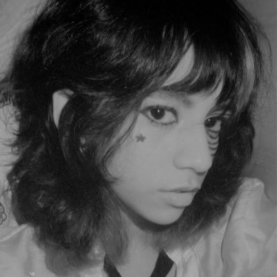 esthbe's profile picture. 