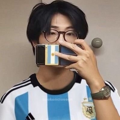 Cece5886's profile picture. Argentina🇦🇷
Bts♡Only army 
OT7 
24