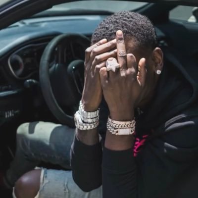 DK404Havin's profile picture. Embrace the hate cause love is evil