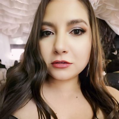 marila_zo's profile picture. Mamá💞  PsicólogaѰ
Chivahermana🐐 Vaquera🏈