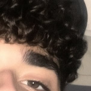 mewip's profile picture. music is wow