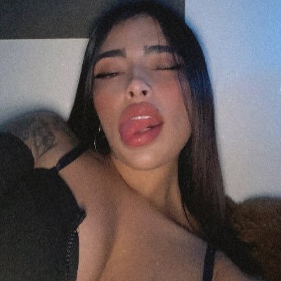 Stefaa_23's profile picture. 𝕬𝖙𝖗𝖆𝖊𝖒𝖔𝖘 𝖞 𝖉𝖔𝖒𝖎𝖓𝖆𝖒𝖔𝖘 𝖆𝖒𝖔𝖗, 𝖉𝖎𝖓𝖊𝖗𝖔 𝖞 𝖘𝖆𝖑𝖚𝖉.