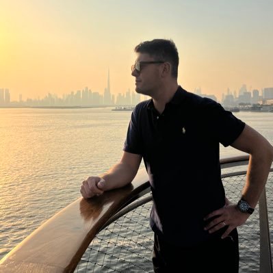 Rule14's profile picture. Valencia CF fan since 99’. Bosnian based in Dubai.