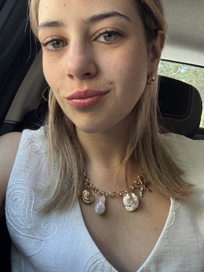 MaryClark411358's profile picture. falling in luv with villains, DM me if you re one