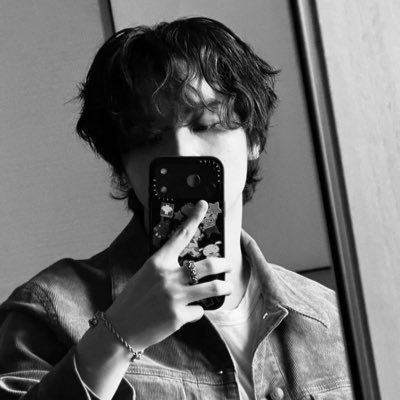 0Rattapak's profile picture. Mama always said, dying was a part of life. I sure wish it wasn't.