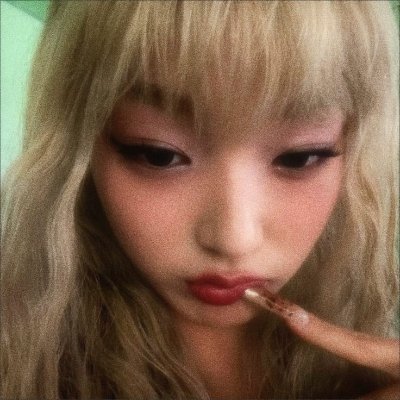 BYLERlSM's profile picture. ᶻ 𝗓 🧇༉‧₊˚✧ 🗡️୧ 📼✰ 🧙‹3  la cerveza fría, los idols feminizados y las series bien homosexuales