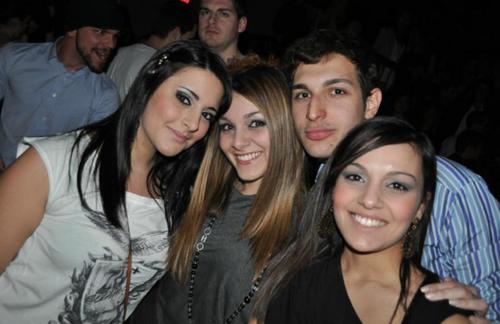 Anadefiesta's profile picture. Obstinada del poker, aunque mi novio me quiere mucho, el resto bastante bien, gracias por preguntar ; )