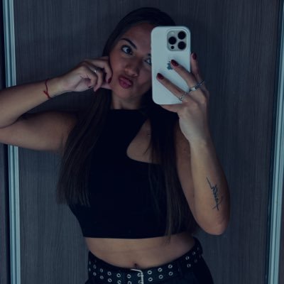 _micarios5's profile picture. 