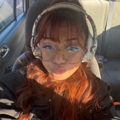 katkvsh's profile picture. 