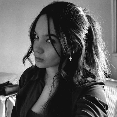 stesandvl's profile picture. hic et nunc.