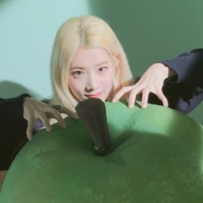 eighteezs's profile picture. kim junghoon