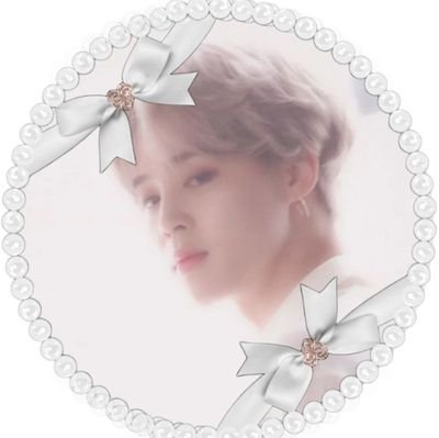 FernandaSa8144's profile picture. BTS YEAR COMEBACK ☁️
together again ✨
OT7 • 💜