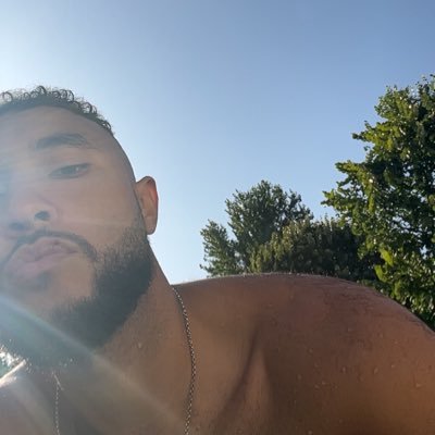 Vncrkn's profile picture. J’serai tout devant