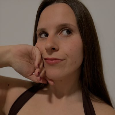 aylenalzuarte's profile picture. 