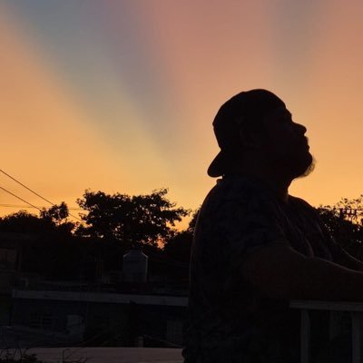 Giovann16607478's profile picture. Saca, prende y sorprende 🎆