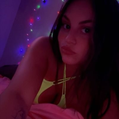 GoddessRevi's profile picture. 