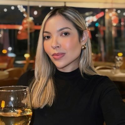 Angiecmaestre's profile picture. Profesional en Administración de Empresas. Especialista en Gerencia del Talento Humano. Máster en Dirección y Administración de Empresas. gratitud por todo.