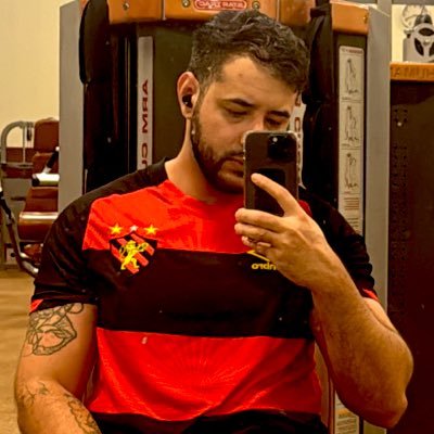 moreirademelo_'s profile picture. Sócio torcedor fanático do SPORT! ☭ Gosto de acompanhar os clubes de Belém