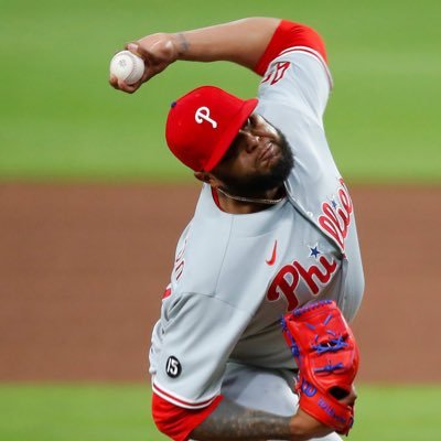 Hainzeyx's profile picture. eagles/flyers/phillies/sixers. earth tones enjoyer.