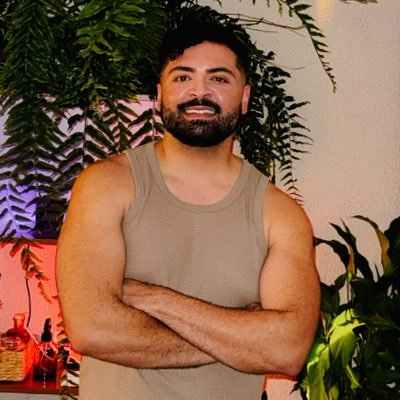 eujerrodrigues's profile picture. procurei defeitos e achei vários