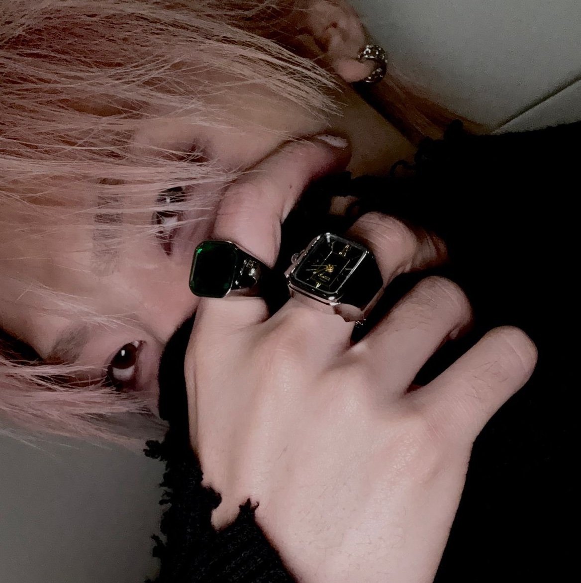 wenohands's profile picture. nicholas pics..wenohands…maybe some wenoarms too 𐙚 ‧₊˚