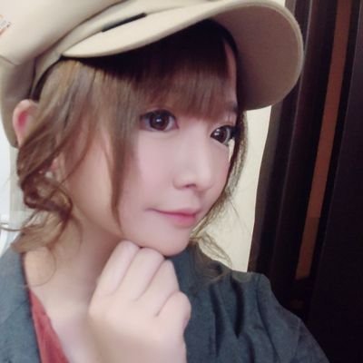 melo_melotan's profile picture. 働いてるような働いてないようなよく分からない人