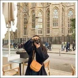 Jael318575's profile picture. 