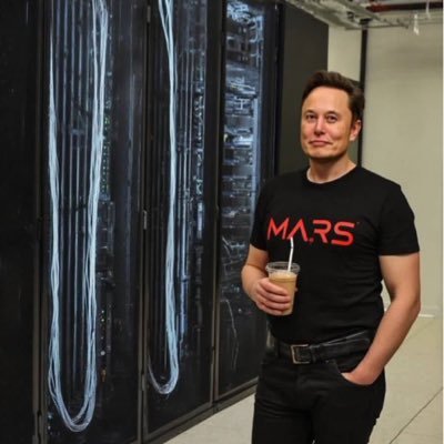 Elon248264's profile picture. 