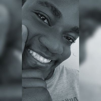 vinemaraj_'s profile picture. I BLEED PINK🌸...I SNEEZE GLITTERS💖 AND CRY SWAROVSKI CRYSTALS💎✨
💕CHUNKY BARBIE👅💦
🌈COCO TIMELESS🍫
🥂XXX.I.MMII🎂