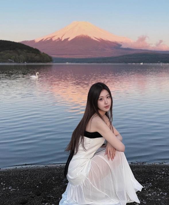 iLwzP5Z31Z64bhv's profile picture. これは裏アカです。
でも自分のことも知って欲しいので動画のリポストとか以外にも日常のこととかを呟いていきます。
フェザータッチが真に女性を快感へ導くと信じています
ゾウの鳴きマネできるようになりました